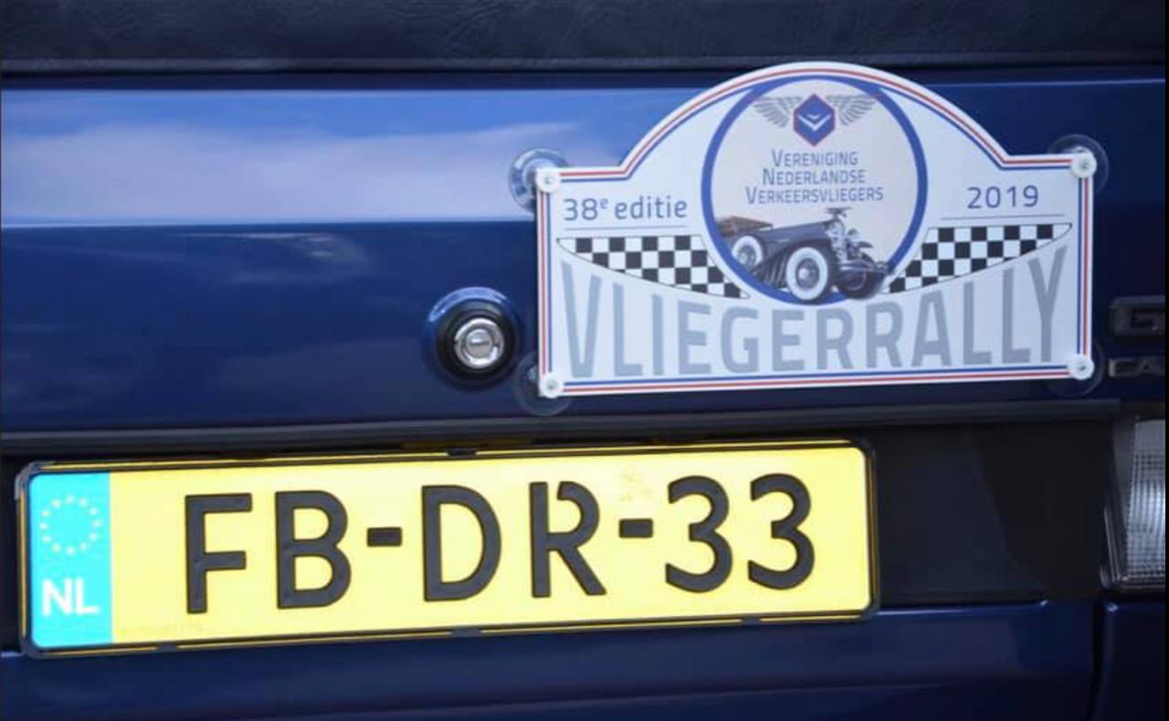 Auto blauw kenteken